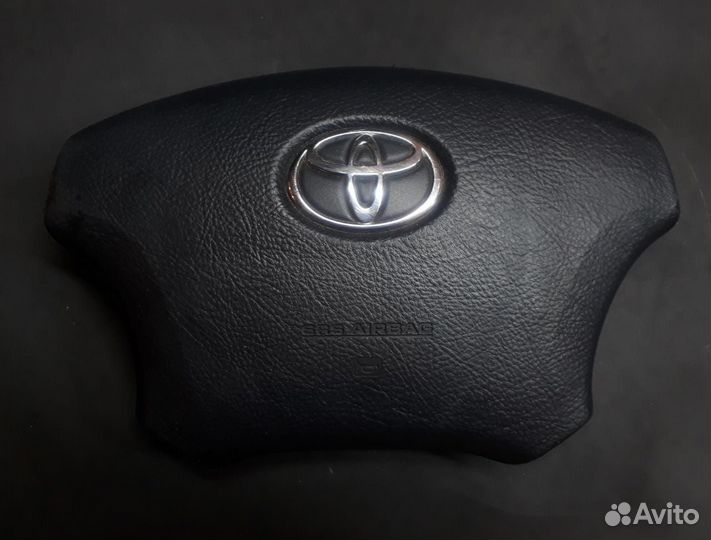 Подушка безопасности водителя