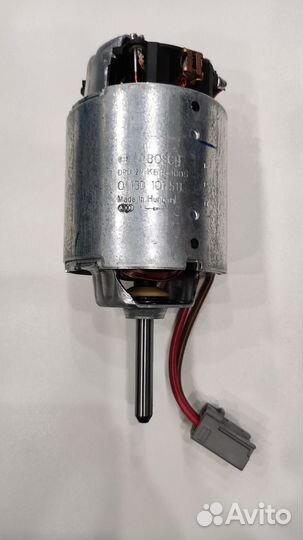 Мотор вентилятора отопителя салона на Volvo S60,80