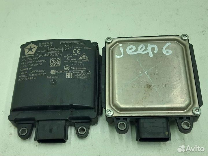 Радарный датчик слепых зон Jeep Grand Cherokee WK2