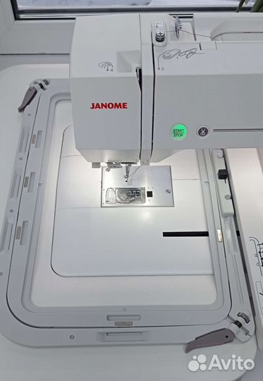 Janome Memory Craft 550E