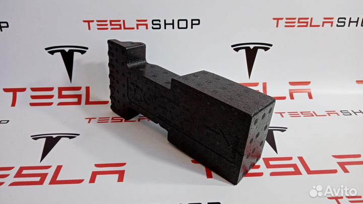 Сиденье заднее Tesla Model X 2020 1089757-00-B