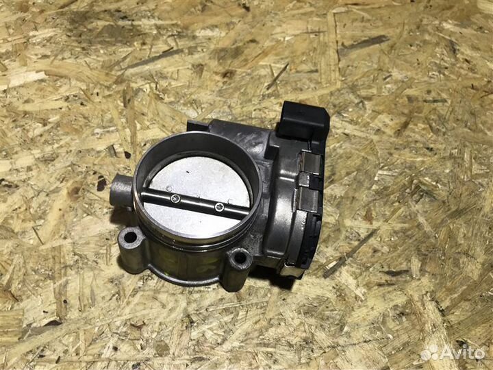 Дроссельная заслонка Audi A6 C6 BDW 2005
