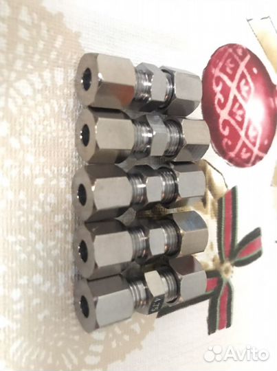 Соединитель тормозных трубок