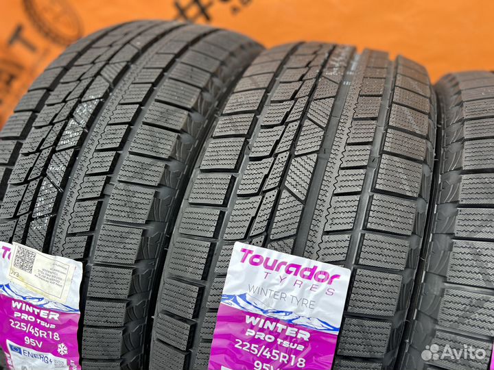 Tourador Winter Pro TSU2 225/45 R18 95V