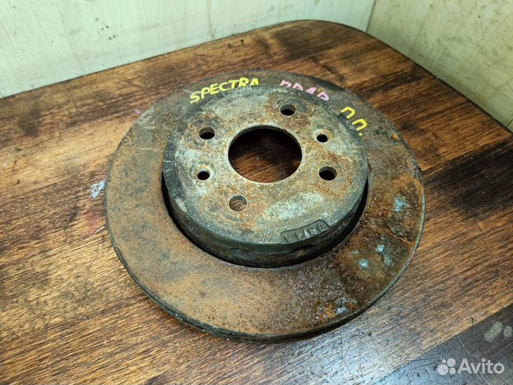 Диск передний правый Kia Spectra Диск тормозной