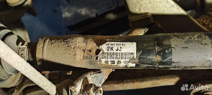 Привод передний правый 1K0407272KJ