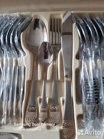 Набор подарочный вилок и ножей на 12 персон