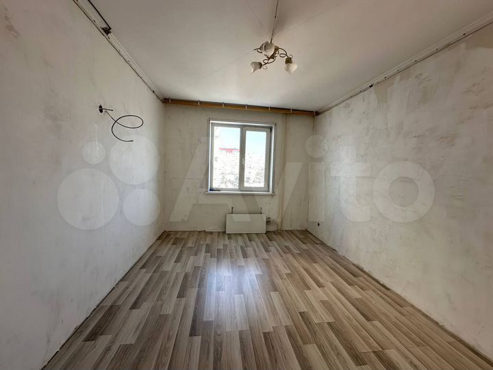 3-к. квартира, 71 м², 5/10 эт.