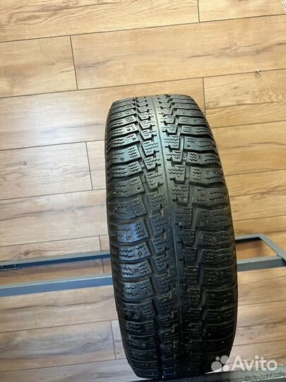 Pirelli Winter 160 Studdable Plus 205/65 R15