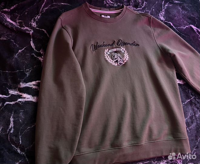 Свитшот weekend offender
