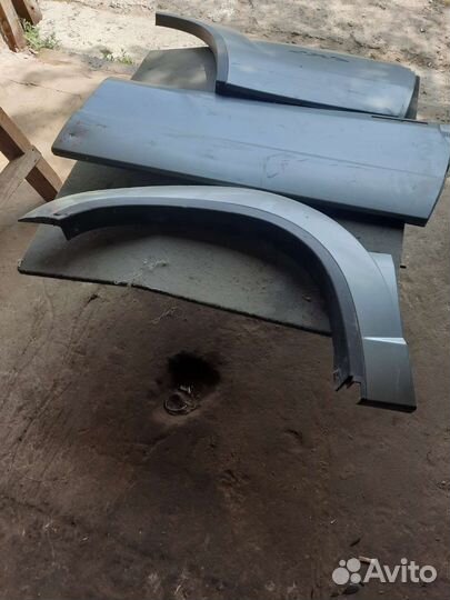 Накладки на двери,крыло Нива chevrolet bertoni