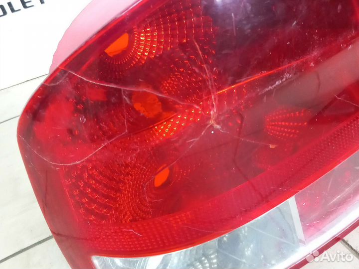 С дефектом задний левый фонарь Авео Т200 седан