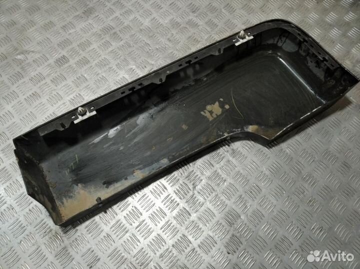 Молдинг крыла заднего правый Hummer H3 2005-2010