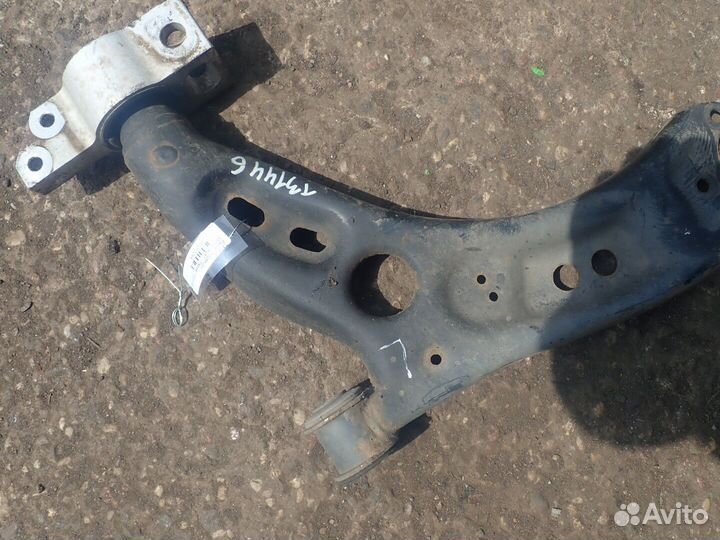 Рычаг подвески Volkswagen Passat 7 Европа, 2011