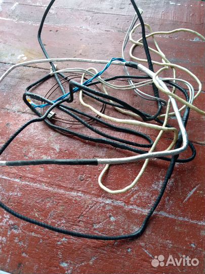 Петли размагничивания мониторов и телевизоров