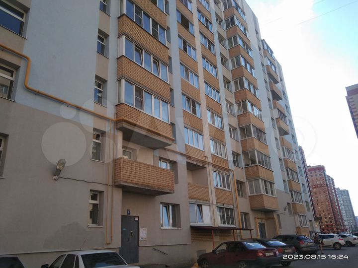 2-к. квартира, 65 м², 6/10 эт.