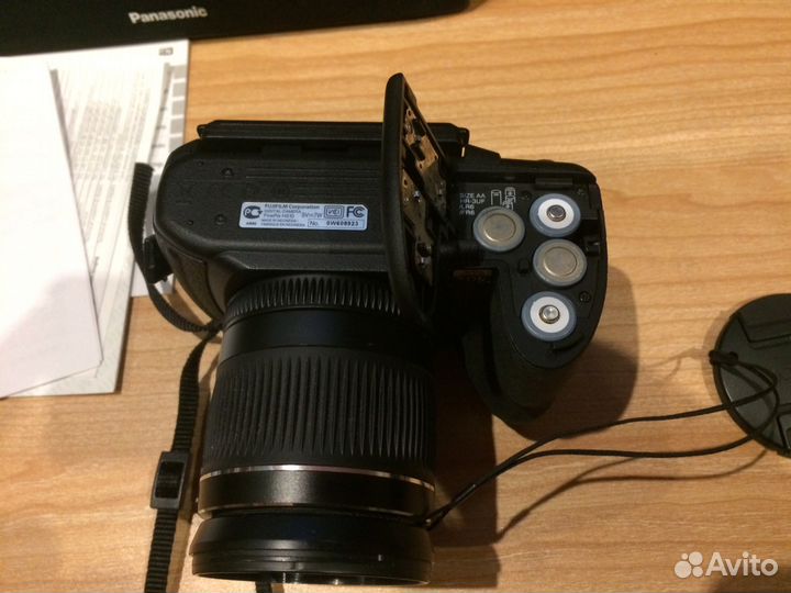 Fujifilm FinePix HS10