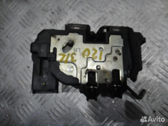 Замок двери i20 (08-14) зад L б\у (арт. 814101J000)