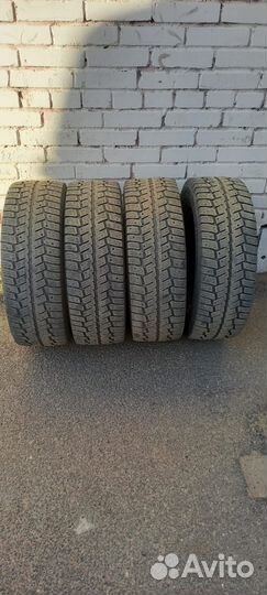 Matador MPS 500 Sibir Ice Van 235/65 R16C