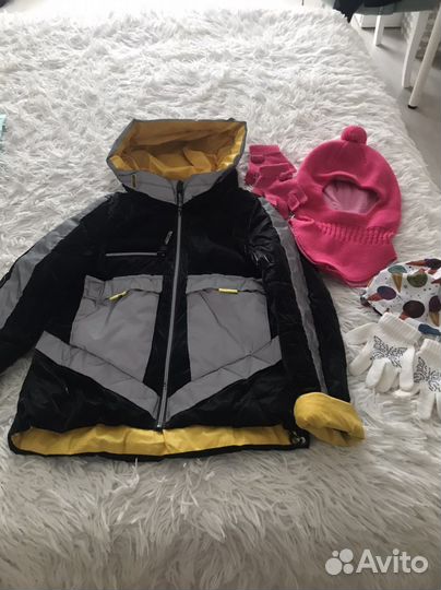 Куртки весенние и желетка на девочку