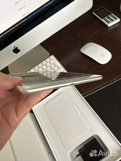 iPad mini 4 128gb cellular