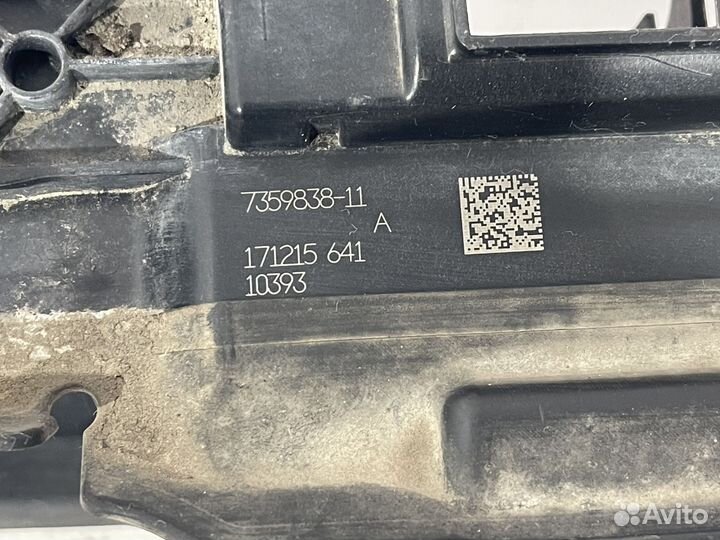 Воздуховод радиатора нижний BMW 5 G30 G31