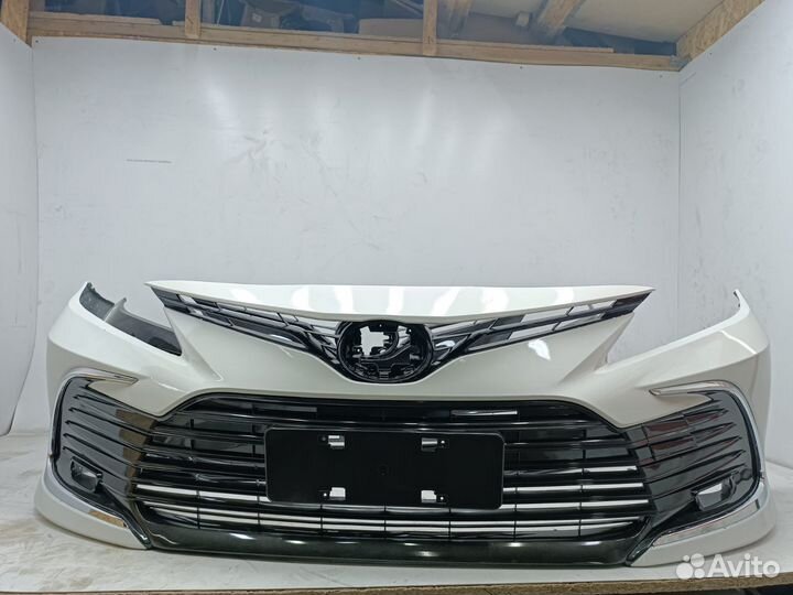 Toyota camry 55 70 бампер в сборе с решеткой