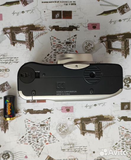 Пленочный фотоаппарат Konica Z-Up 120 VP