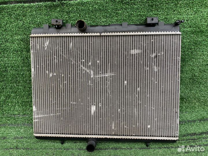 Радиатор охлаждения Peugeot 308 4 A/C 4A/C