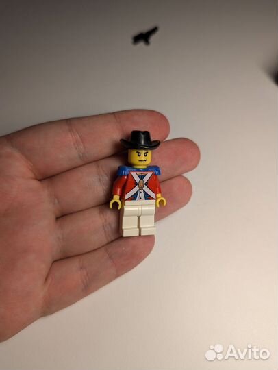 Lego 10210 фигурка