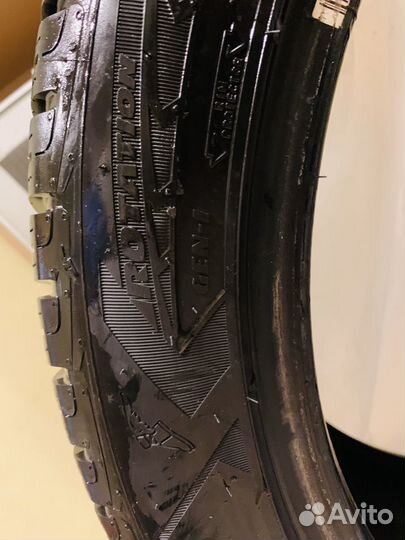 Goodyear UltraGrip Performance Gen-1 245/45 R20