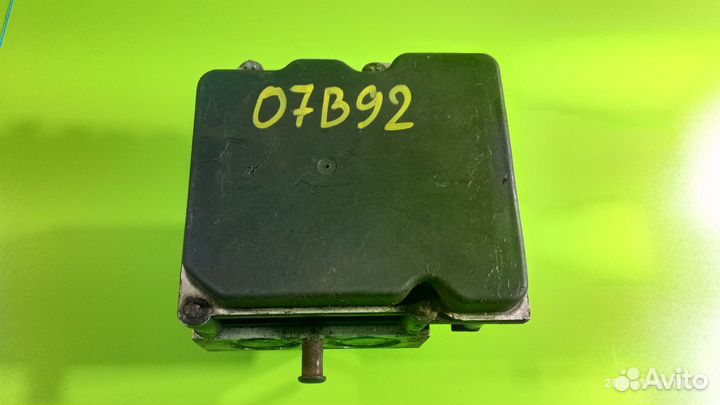 Блок ABS для Hyundai i30 2007-2012