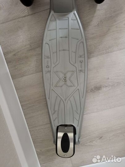 Самокат трехколесный Maxi Micro T-tube silver