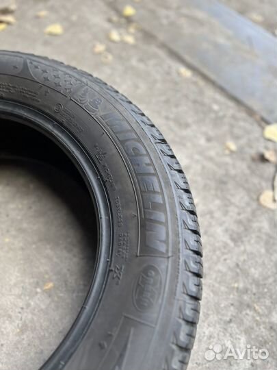 Michelin X-Ice 3 205/55 R16