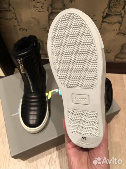 Ботинки на меху Jarrett новые