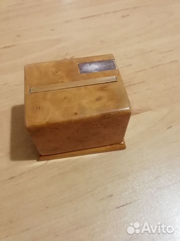 Спичечница, портмоне, пробка, зонт