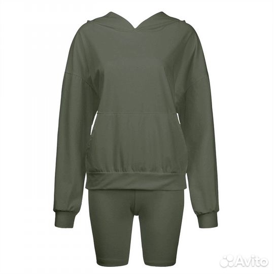 Костюм женский спортивный