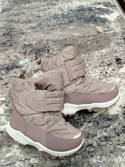 Сапоги для девочки новые, размер 29