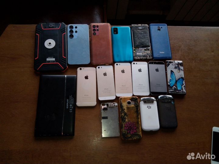 iPhone 5S, 64 ГБ
