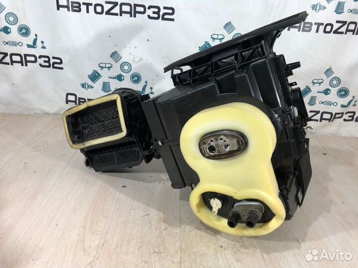 Отопитель в сборе Volkswagen Polo 5 седан cwva