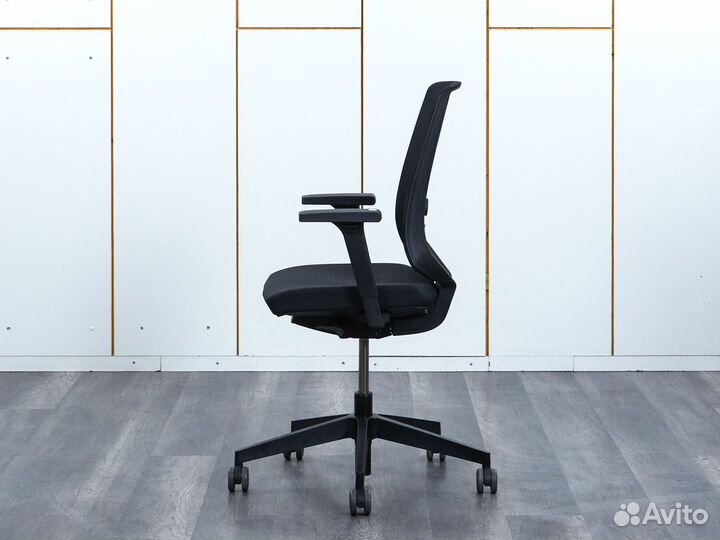 Кресло компьютерное для менеджера Profim Light Up