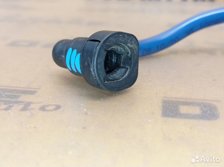 Трубка топливная 2.0 TDI Volkswagen Passat B6 3C5