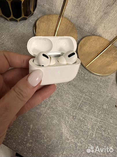 Наушники apple airpods pro 1