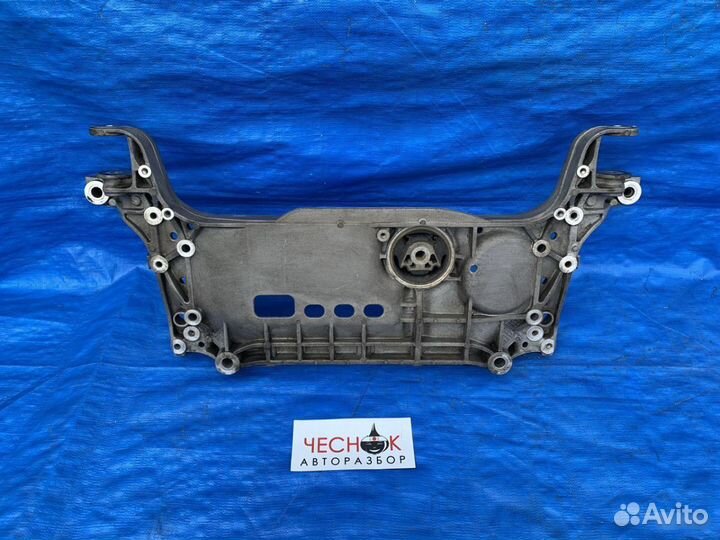 Подрамник передний балка Tiguan Audi Q3 Passat