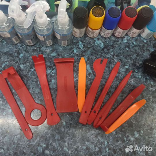 Съёмник крепежа обшивки