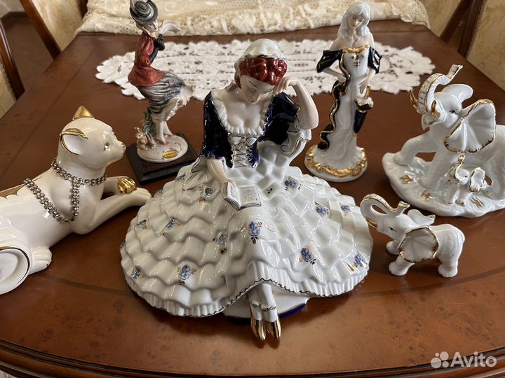 Фарфоровые статуэтки