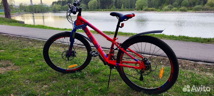 Велосипед Stels Navigator 400 MD 24 V010