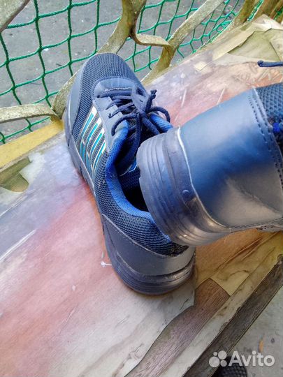 Кроссовки Axa