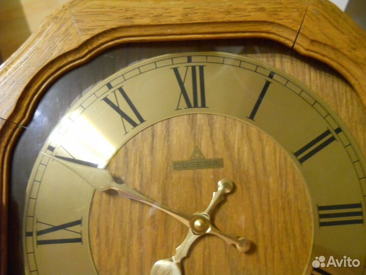 Немецкие настенные часы из дуба