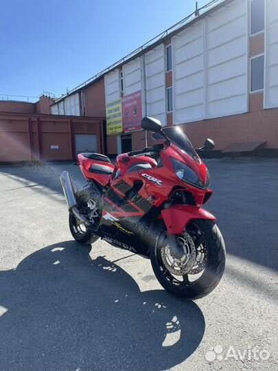 Honda CBR600 F4i, 2001г. Без пробега по РФ